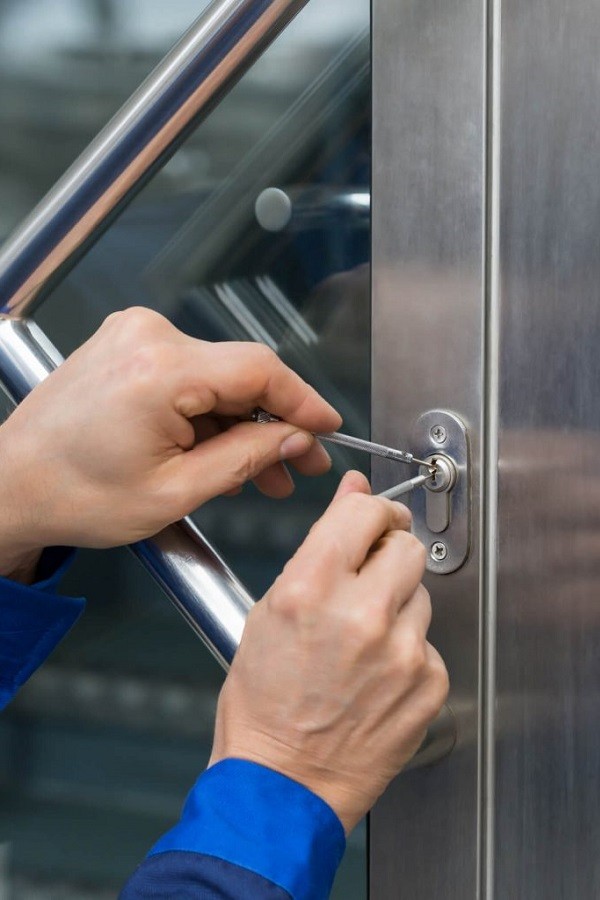 Commercial Locksmith Central Ottawa