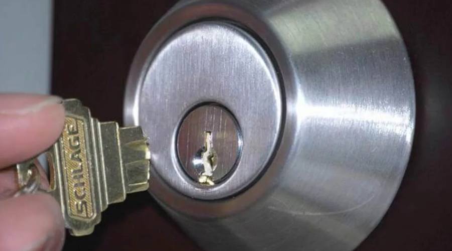 How to Get a Broken Key Out of a Deadbolt - A1 Locksmith