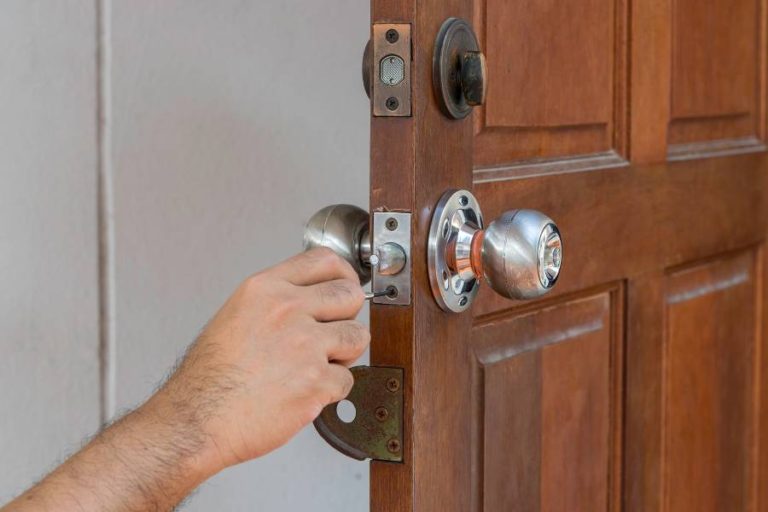 Residential Locksmith Lock Change Downtown Ottawa A1 Locksmith