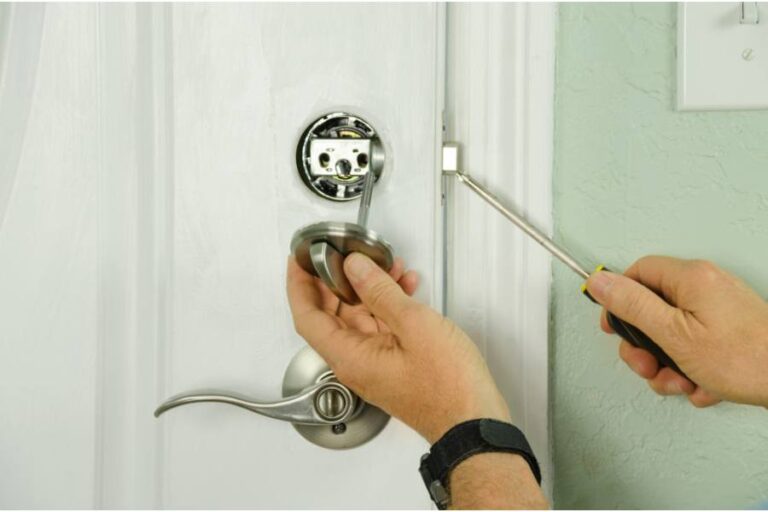 Residential Locksmith Services in Kanata - Door Lock Repair