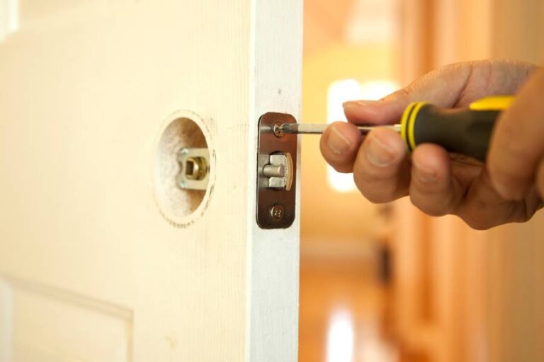 Residential Locksmith's Lock Repair Services in Stittsville