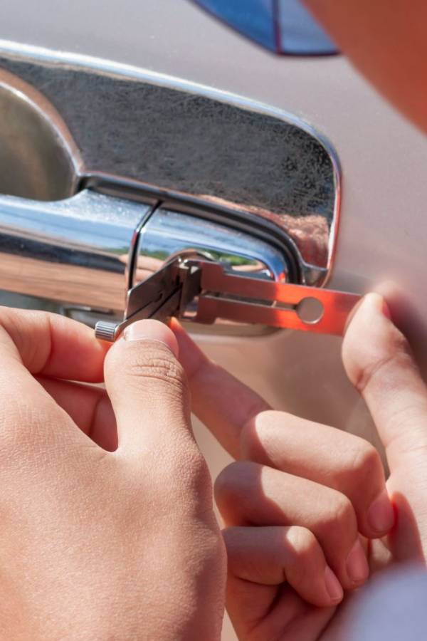 Automotive Locksmith Services in Barrhaven