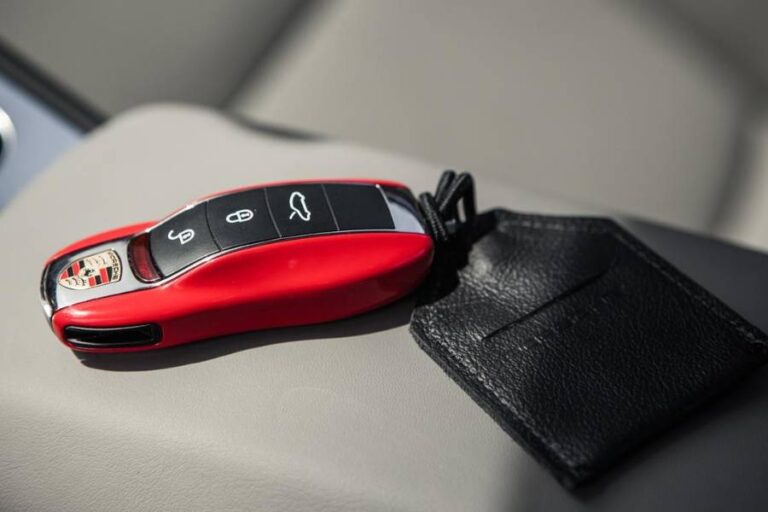 Automotive Locksmith Services in Cumberland - Erase Car Keys From Car Memory