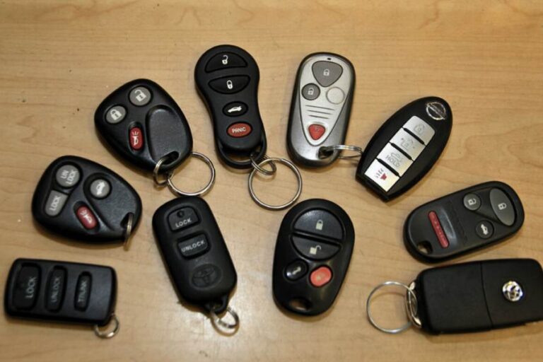 Automotive Locksmith Services in Gatineau - Car Key Replacement
