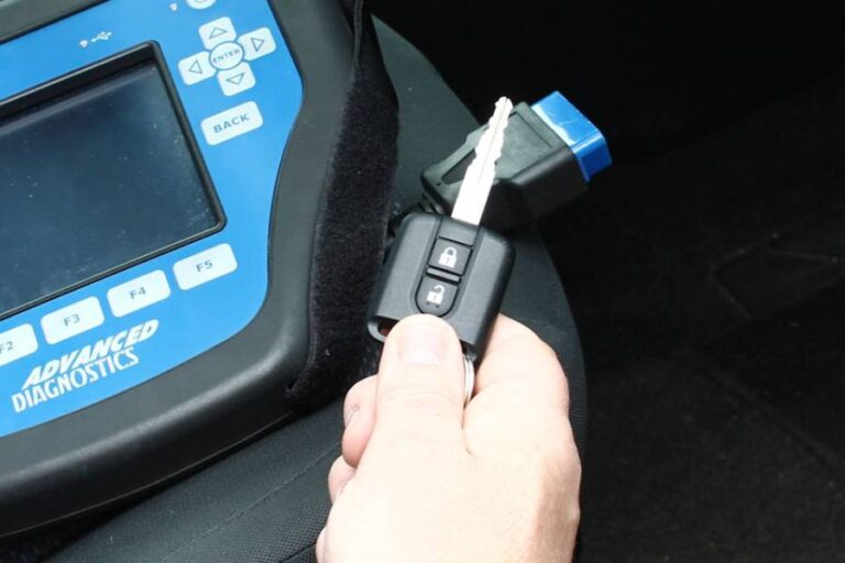 Automotive Locksmith Services in Orleans - Car Key Programming
