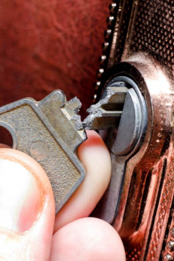 Broken Key Extraction Services in Cumberland