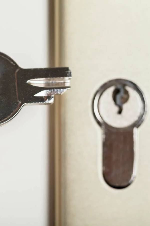 Broken Key Extraction Services in Gatineau