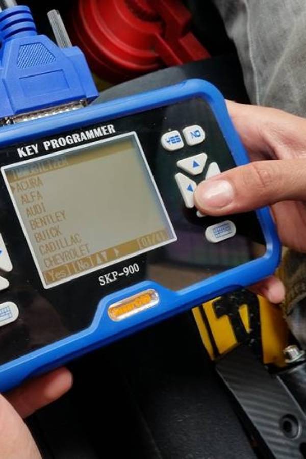 Car Key Programming Services in Hull