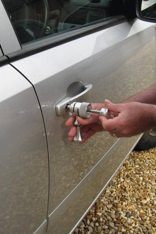 Car Lockout Assistance Services in Gloucester