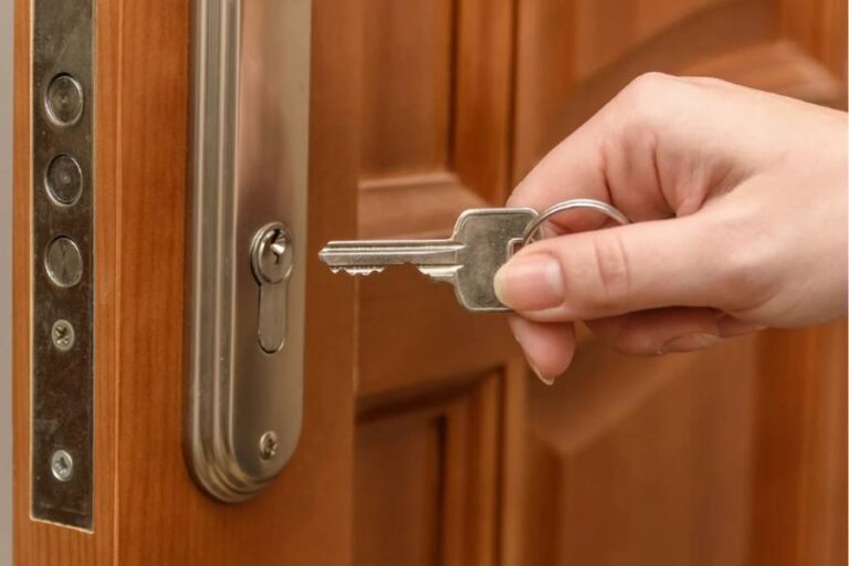 Commercial Locksmith Services in Hull - Master Key System
