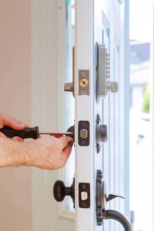 Lock Installation Services in Hull