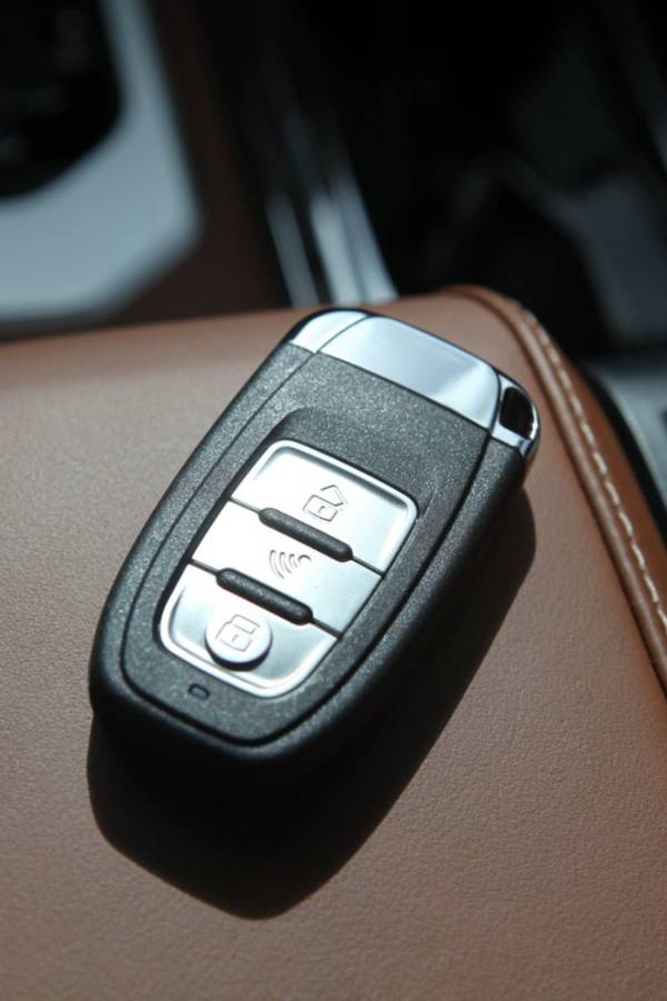 Erase Car Keys from Car Memory Services in Barrhaven