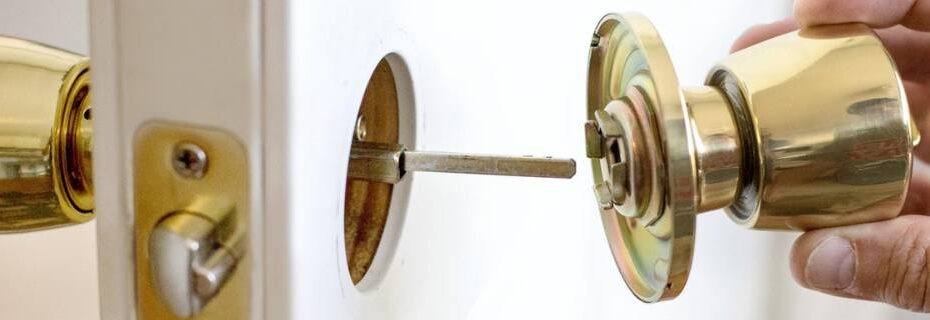 How to Repair a Door Lock - A Comprehensive Guide