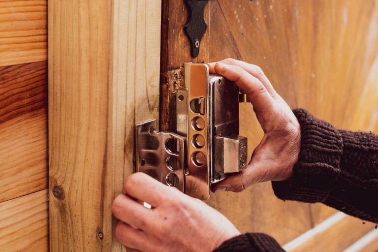 Residential Locksmith Services in Rockland - Lock Change