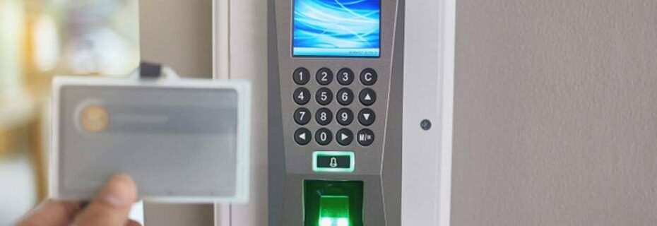 How to Integrate Access Control with Automatic Door Openers