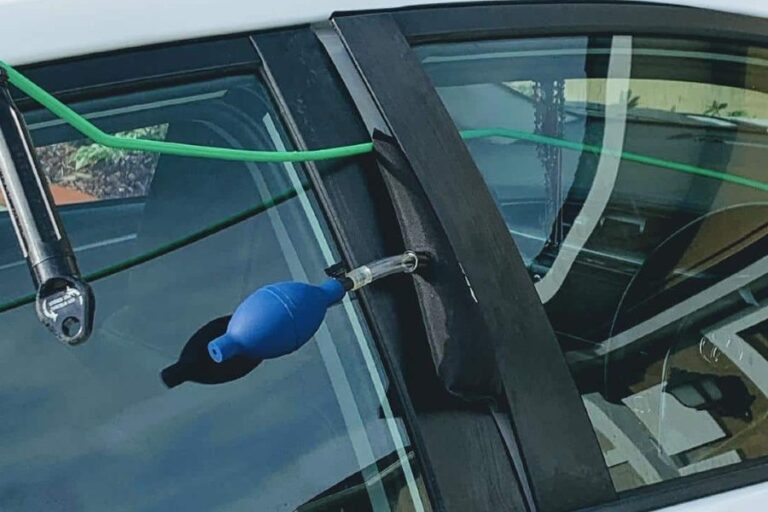 automotive lockout assistance Gloucester